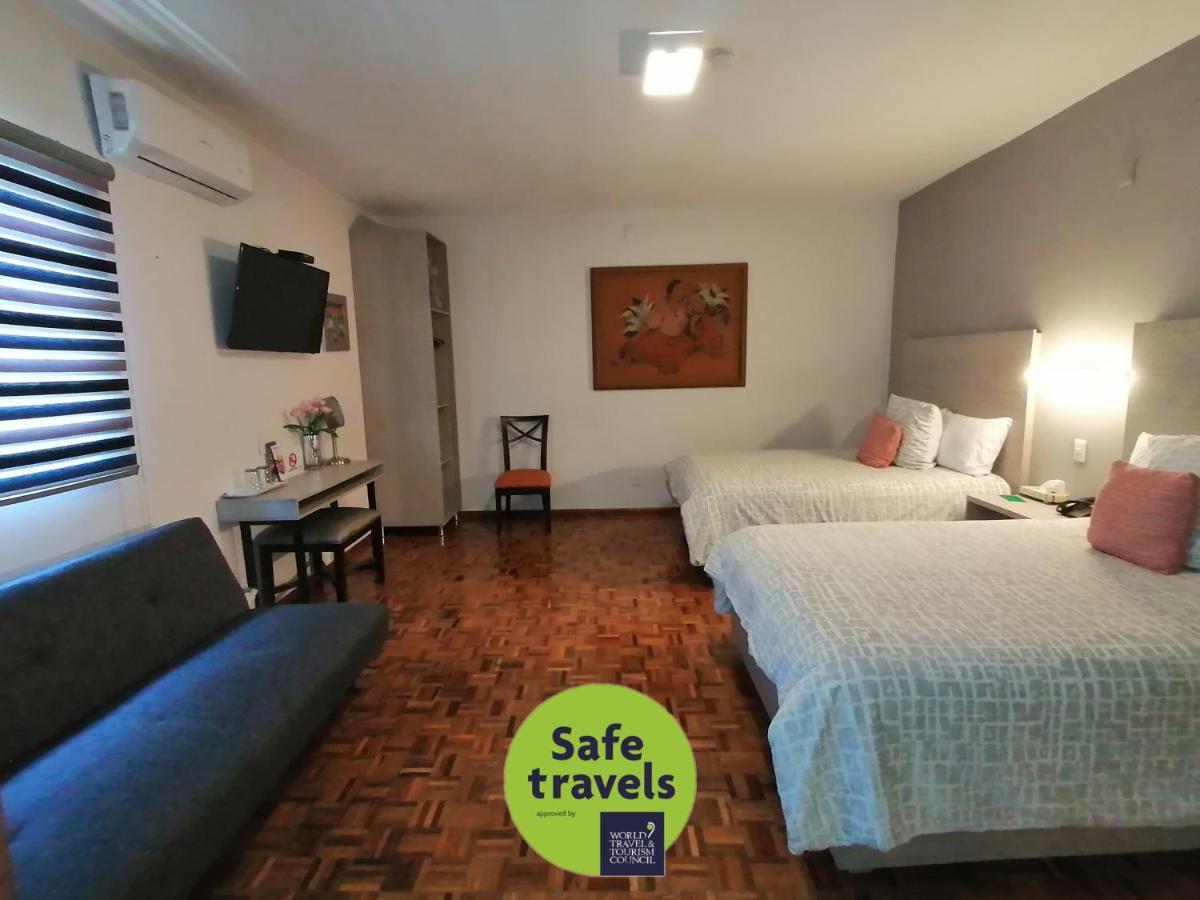 Casa Massima Hotel Леон Экстерьер фото