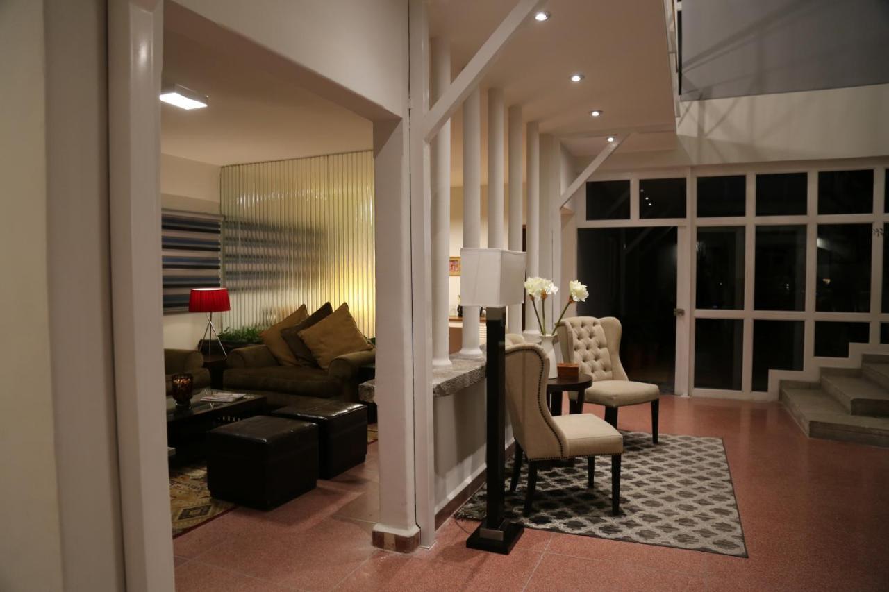 Casa Massima Hotel Леон Экстерьер фото