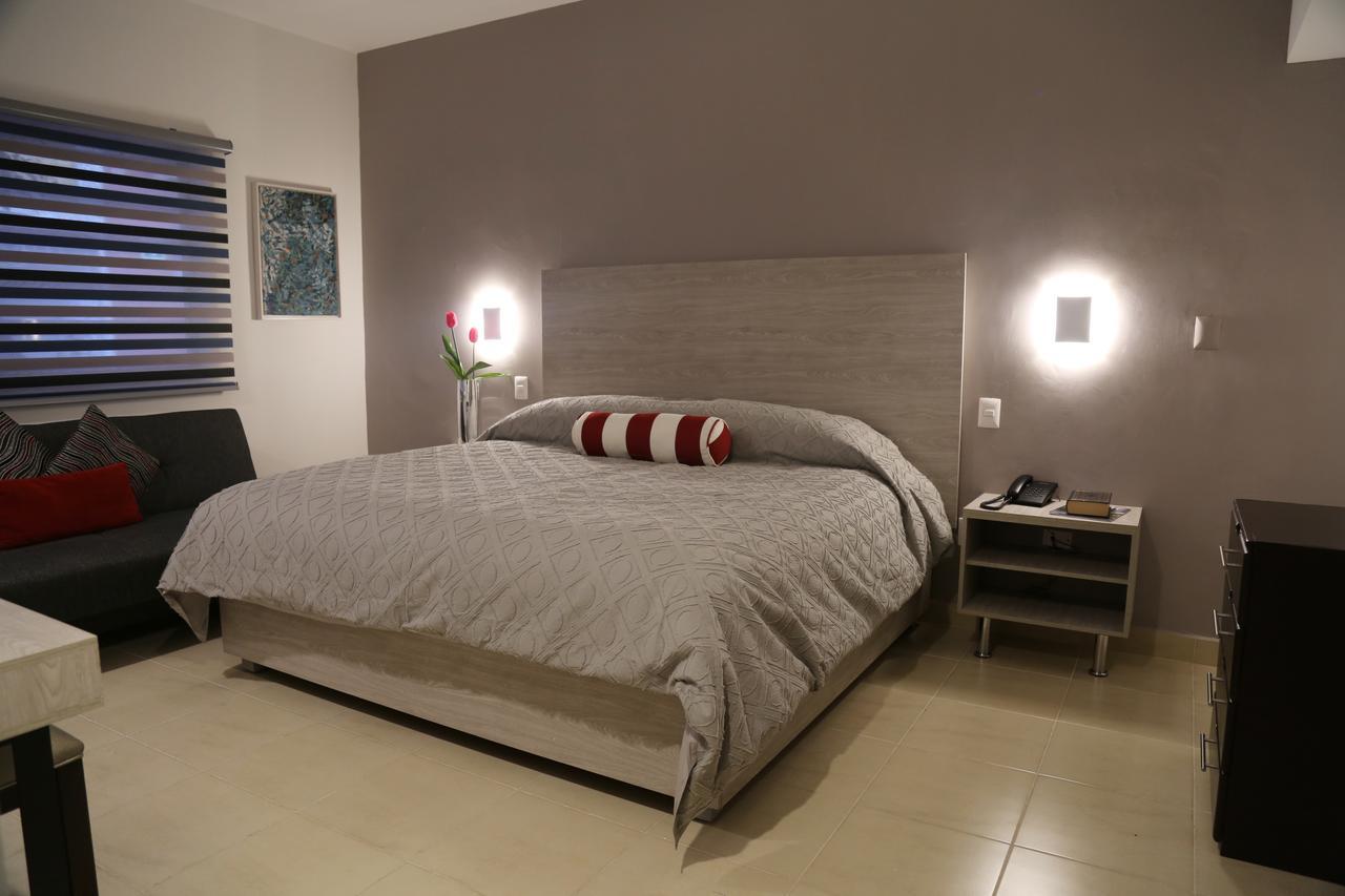 Casa Massima Hotel Леон Экстерьер фото